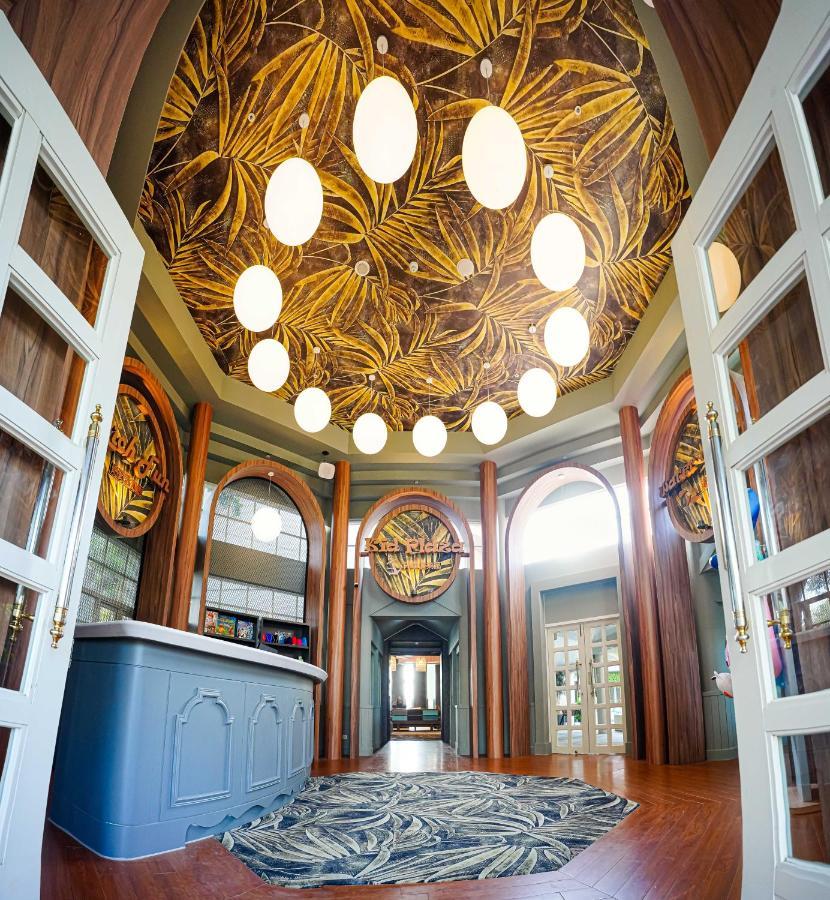 Hualien Farglory Hotel Yanliau Exterior foto Interior of the library